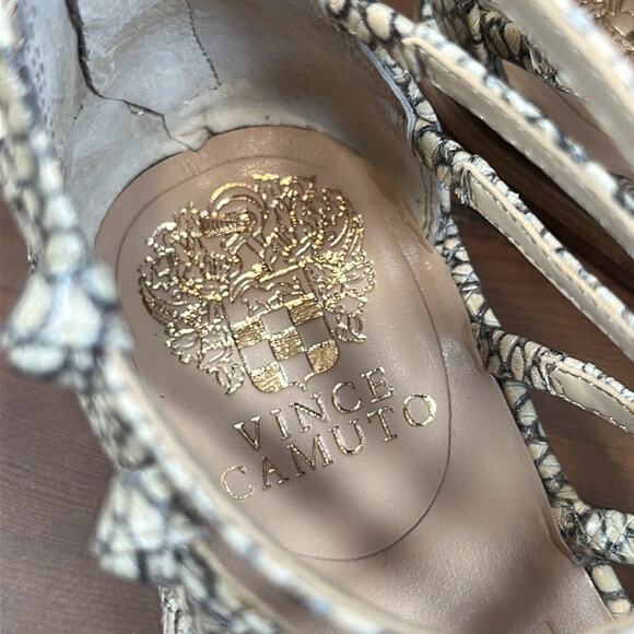 Vince Camuto Lendrila Leather Gladiator Sandals Size 6.5 - Picture 4 of 12